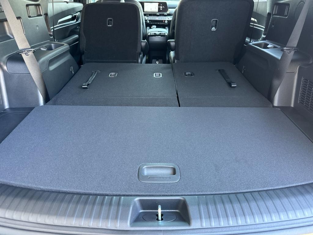 new 2025 Kia Telluride car, priced at $47,900