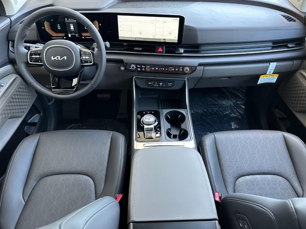 new 2025 Kia Carnival Hybrid car, priced at $45,195