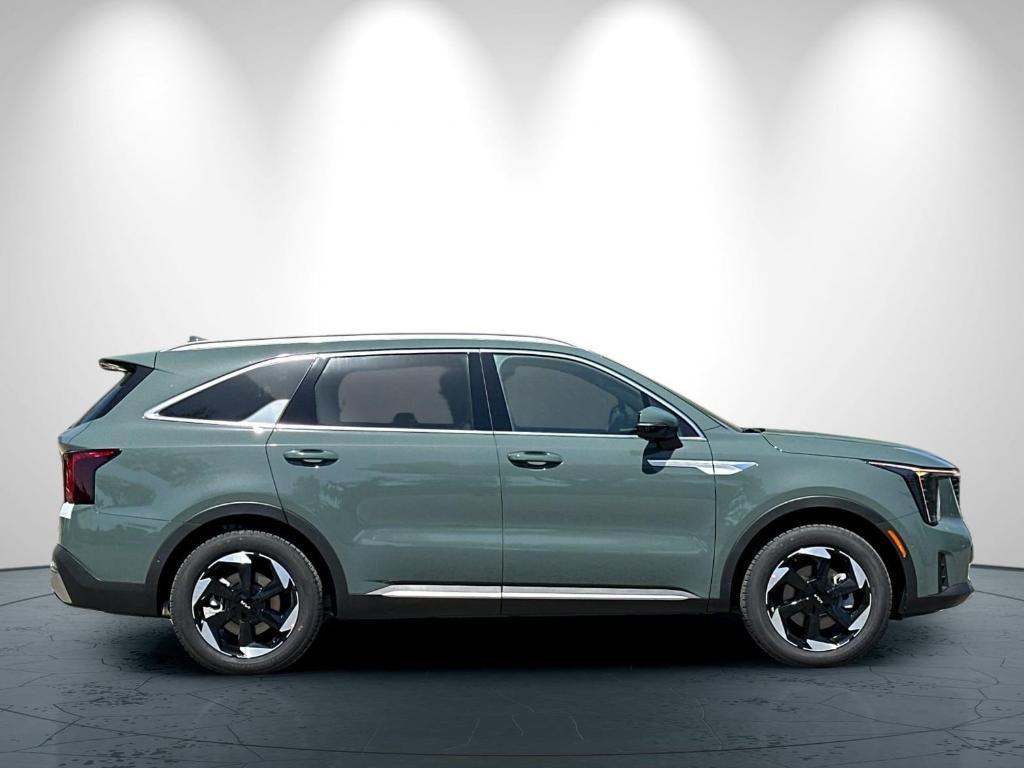 new 2025 Kia Sorento Hybrid car, priced at $48,530
