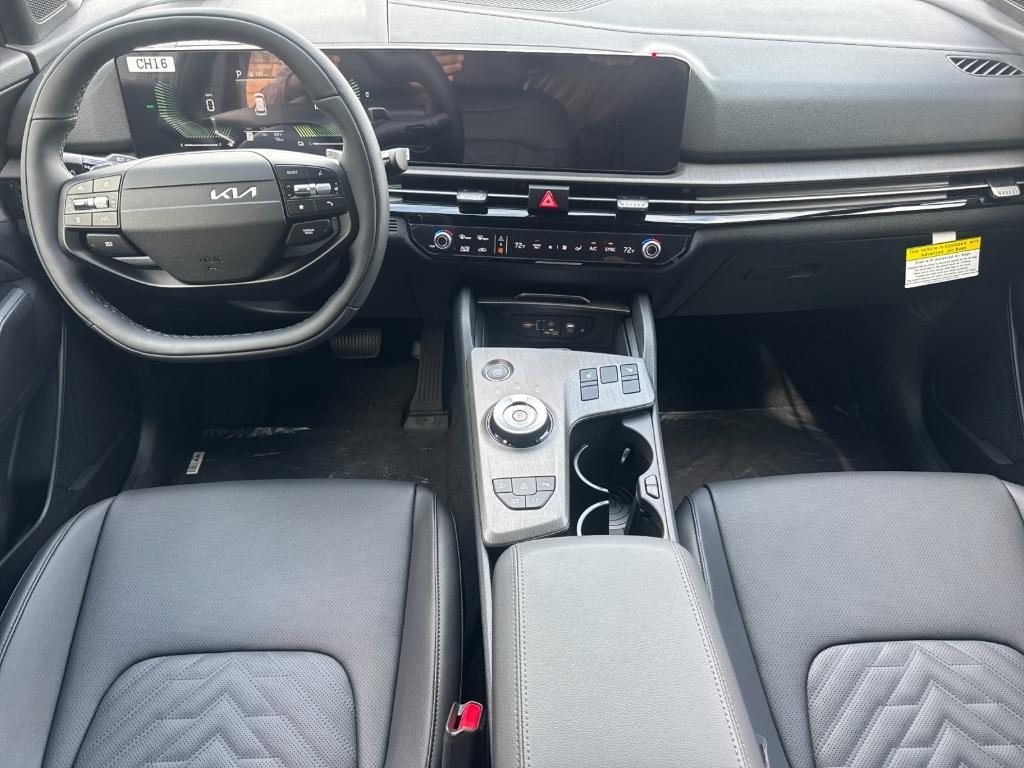 new 2026 Kia Sportage Plug-In Hybrid car, priced at $42,630