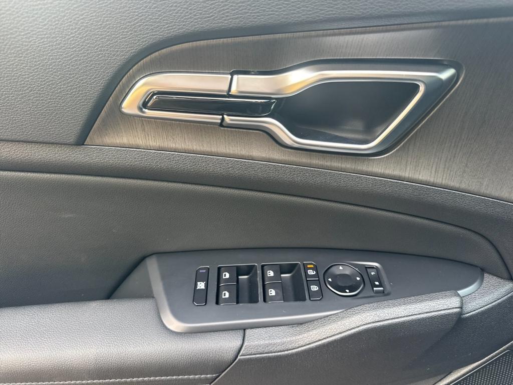 new 2026 Kia Sportage Plug-In Hybrid car, priced at $42,630