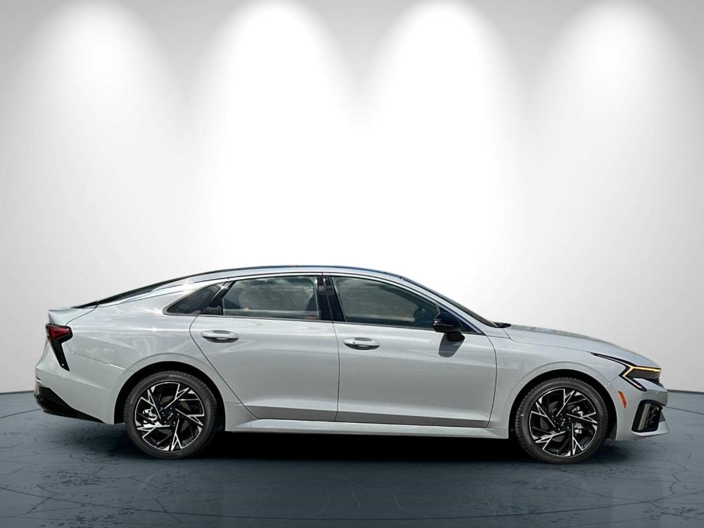 new 2025 Kia K5 car, priced at $32,340