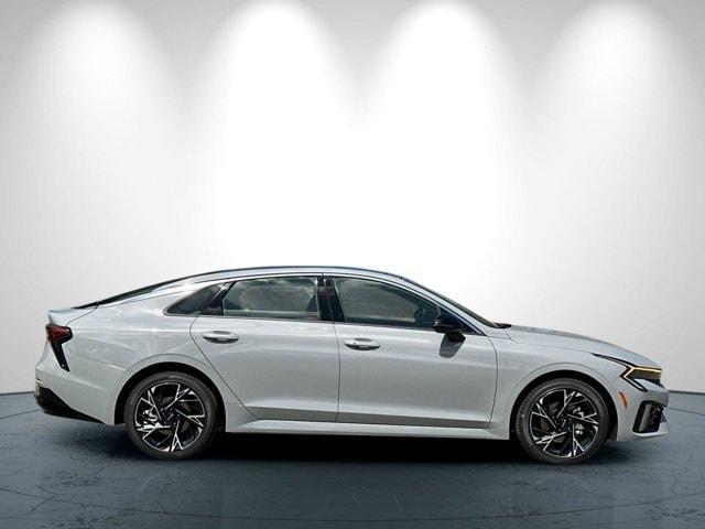 new 2025 Kia K5 car, priced at $32,340
