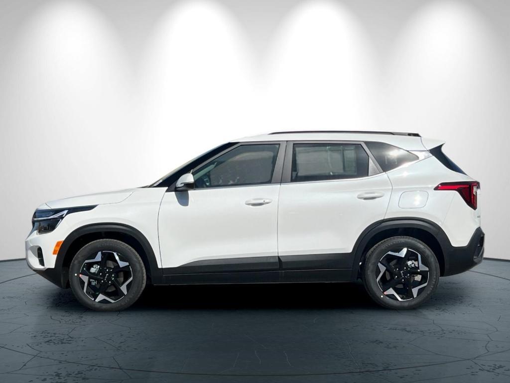 new 2025 Kia Seltos car, priced at $28,170