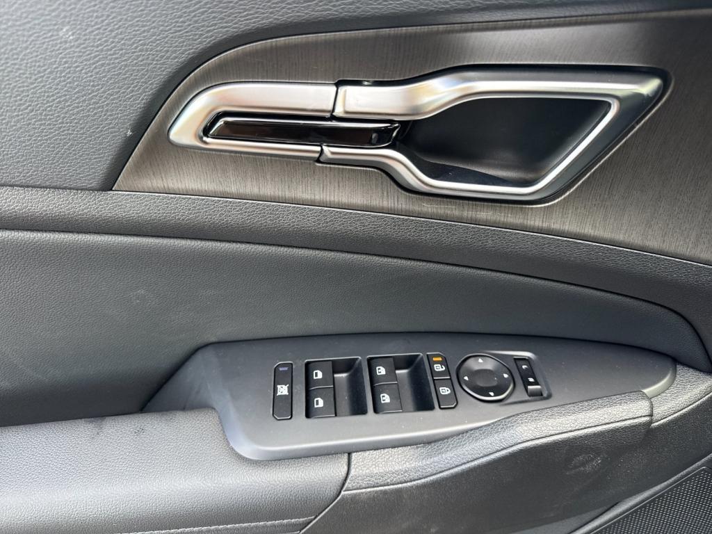 new 2026 Kia Sportage Hybrid car, priced at $37,560