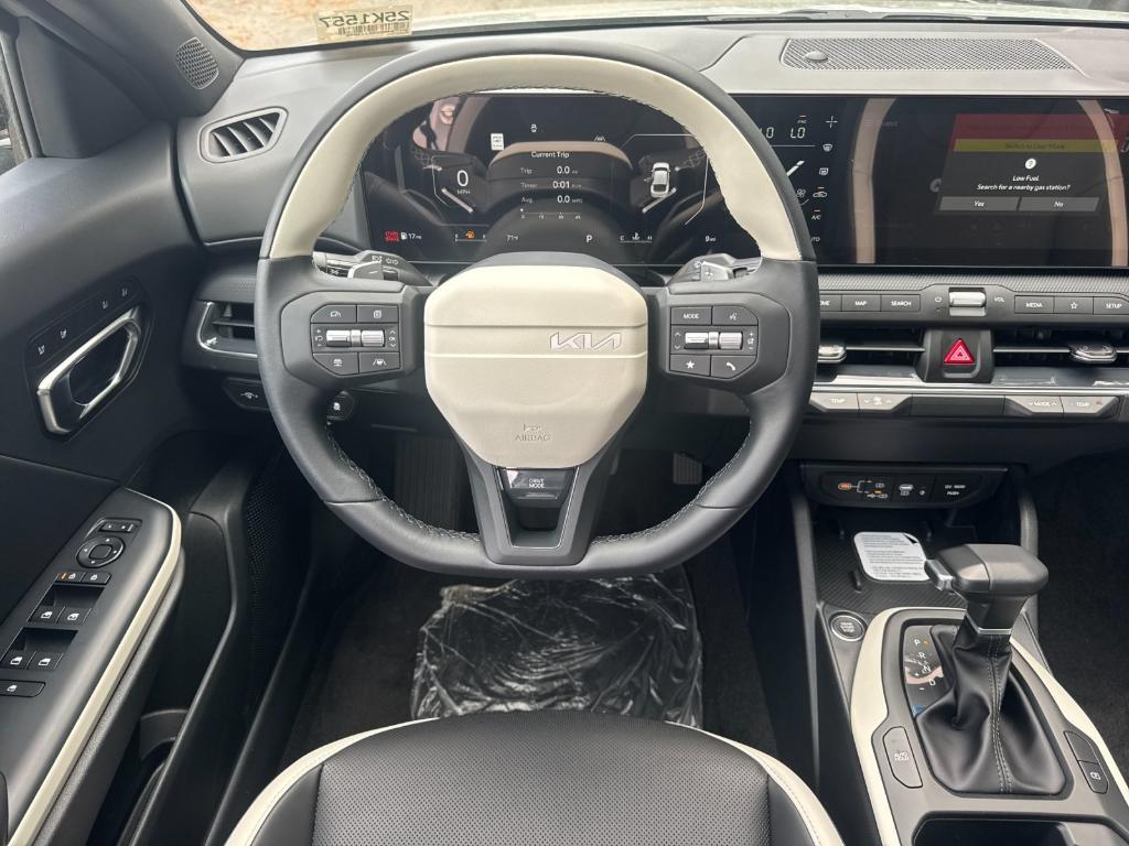 new 2025 Kia K4 car, priced at $28,385