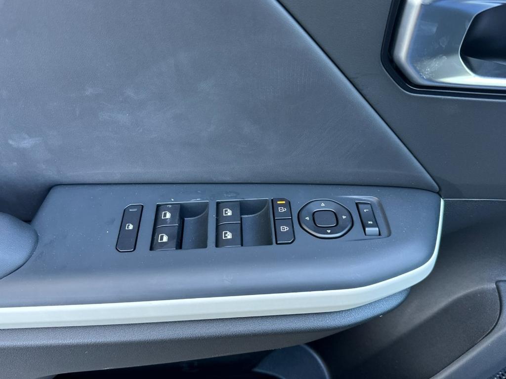 new 2025 Kia K4 car, priced at $29,245