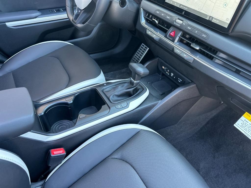 new 2025 Kia K4 car, priced at $29,245
