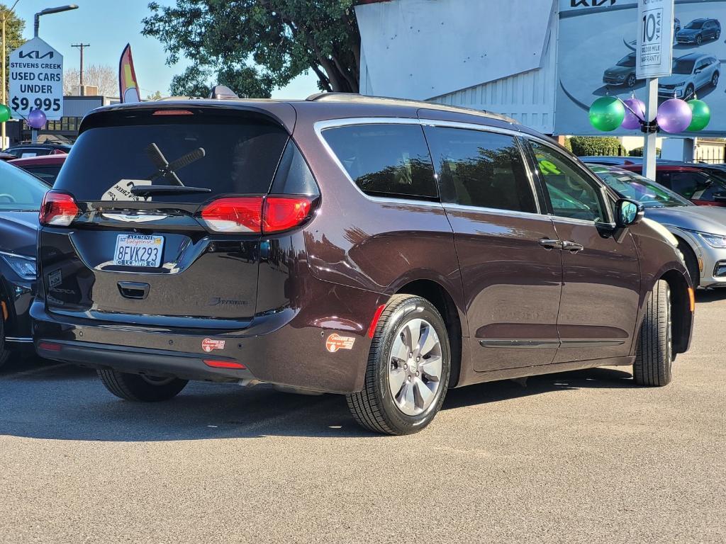 used 2018 Chrysler Pacifica Hybrid car, priced at $24,496