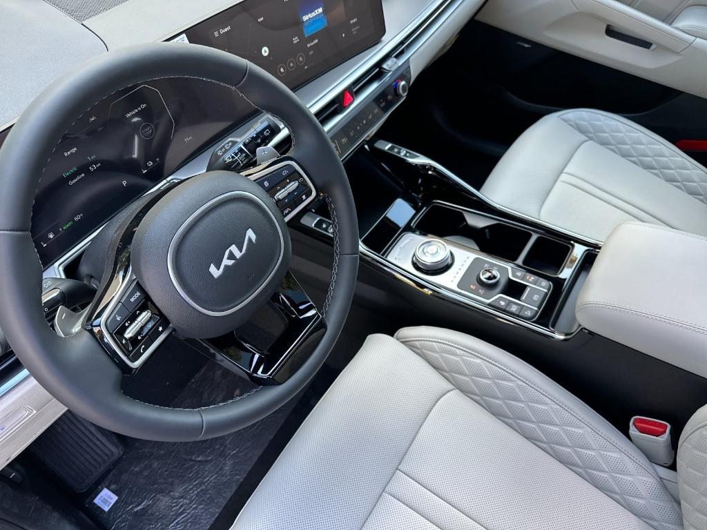 new 2025 Kia Sorento Plug-In Hybrid car, priced at $54,730