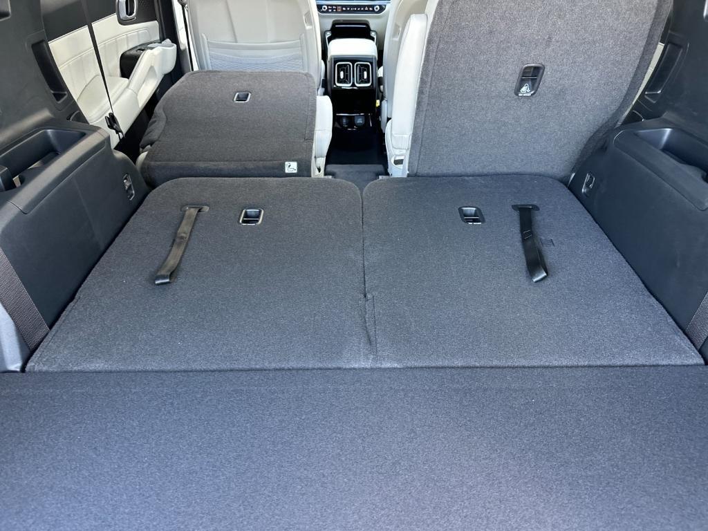 new 2025 Kia Sorento Plug-In Hybrid car, priced at $54,730