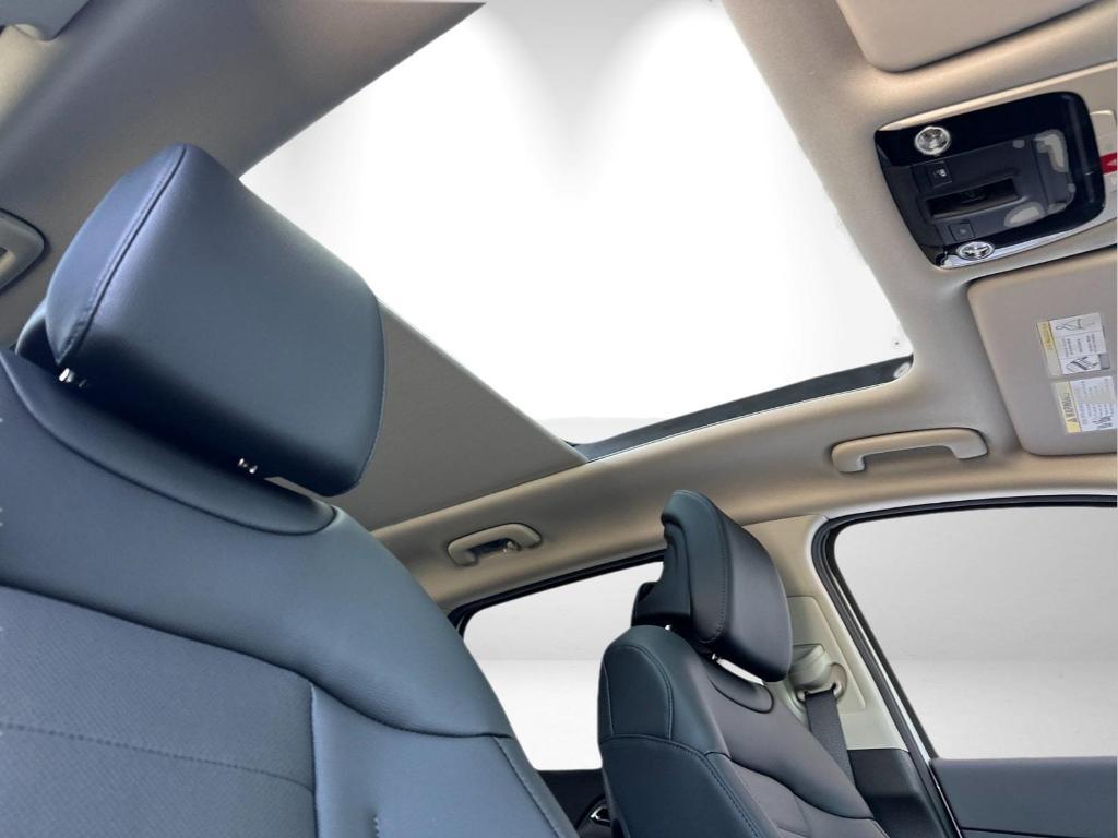 new 2025 Kia Sportage Hybrid car, priced at $39,755