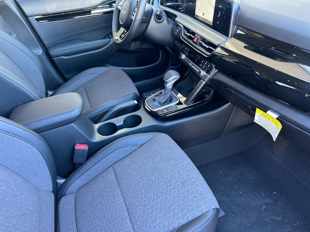 new 2025 Kia Seltos car, priced at $27,170