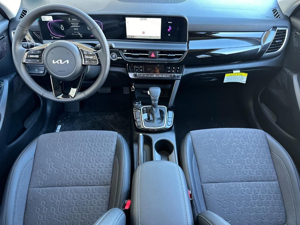 new 2025 Kia Seltos car, priced at $27,170