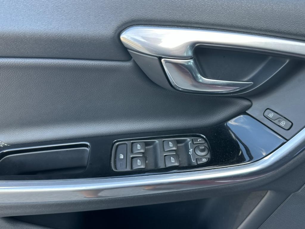 used 2015 Volvo V60 car, priced at $9,995