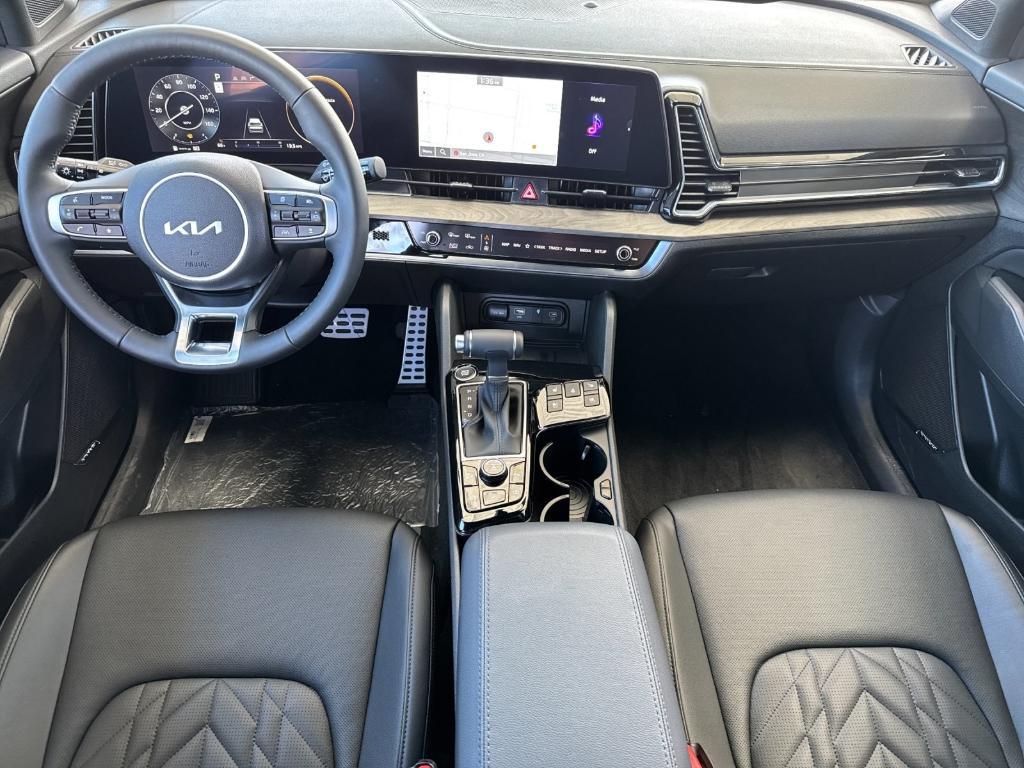new 2025 Kia Sportage car, priced at $40,185