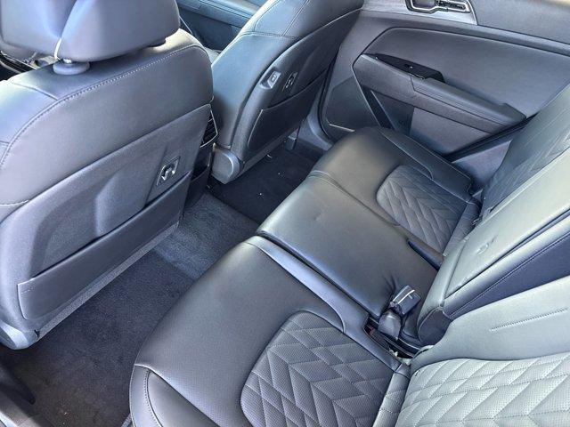 new 2025 Kia Sportage car, priced at $40,185