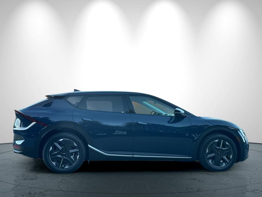 new 2025 Kia EV6 car, priced at $47,915