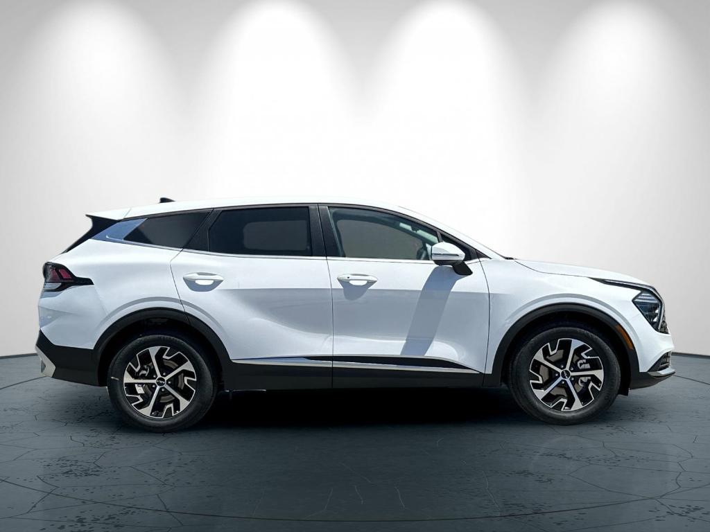 new 2025 Kia Sportage car, priced at $31,455