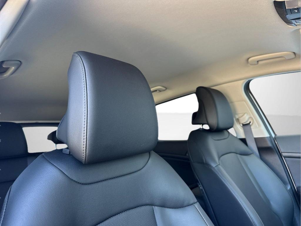 new 2025 Kia Sportage car, priced at $31,455