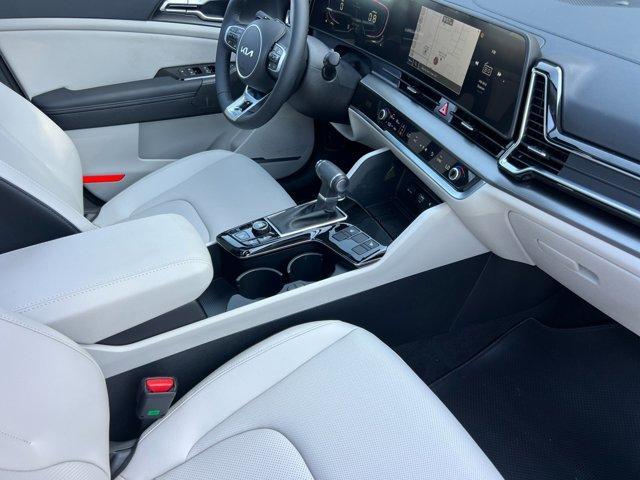 new 2025 Kia Sportage car, priced at $32,560