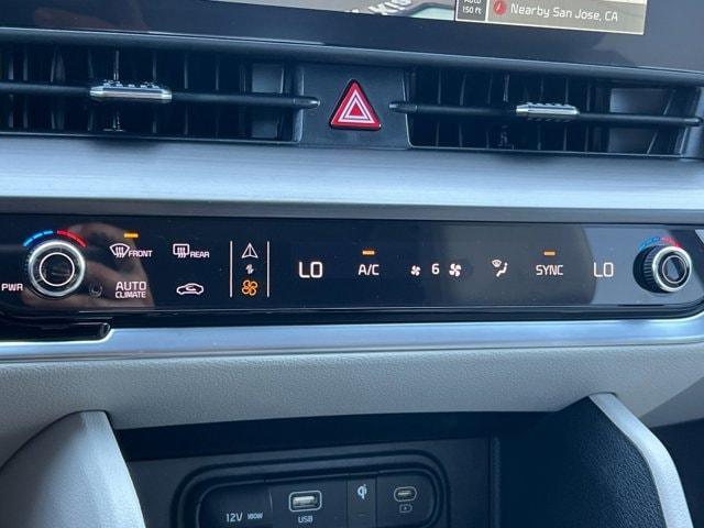 new 2025 Kia Sportage car, priced at $32,560