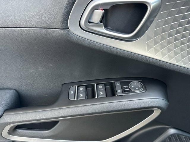 new 2025 Kia Soul car, priced at $24,260