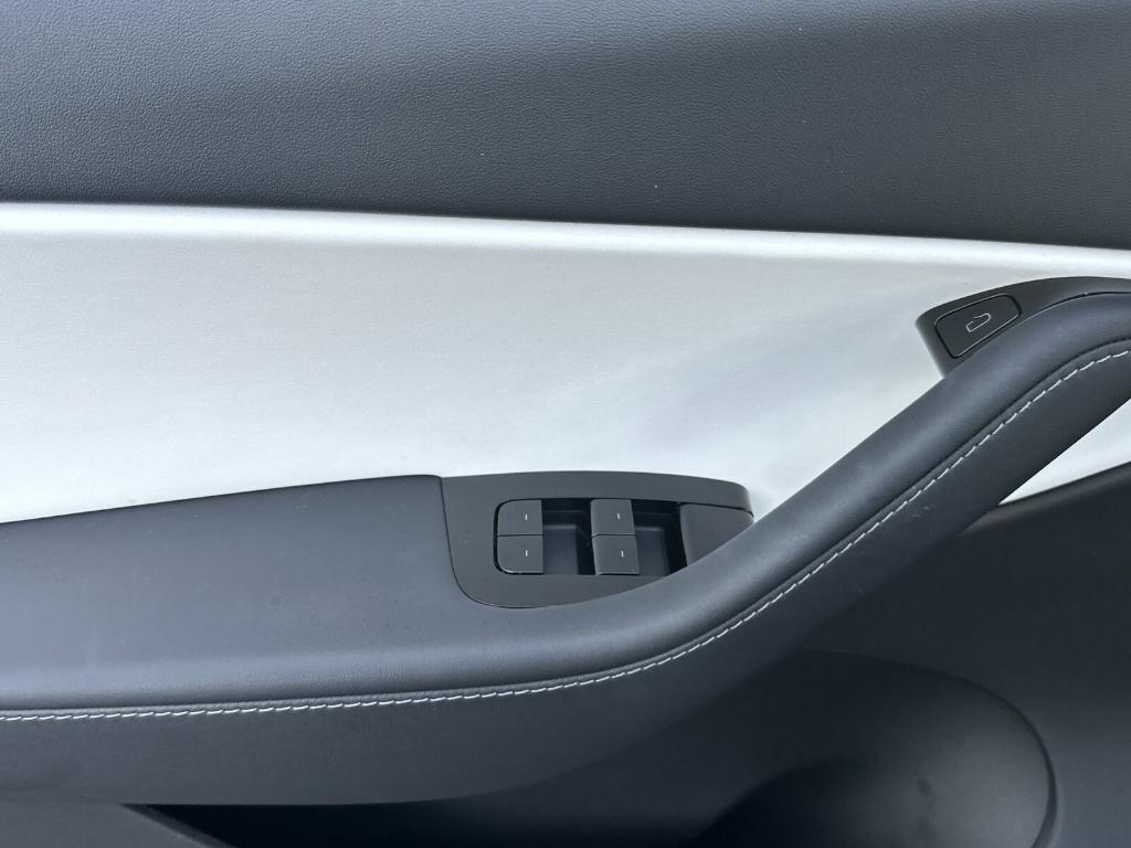 used 2021 Tesla Model Y car, priced at $28,888