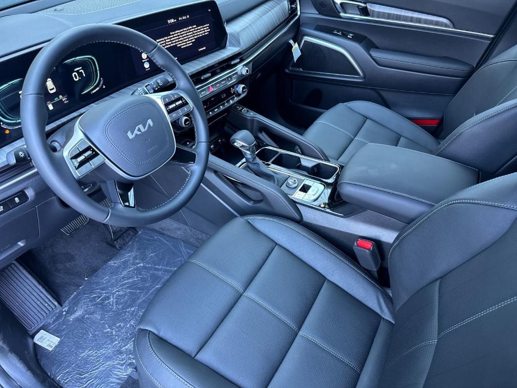 new 2025 Kia Telluride car, priced at $44,300