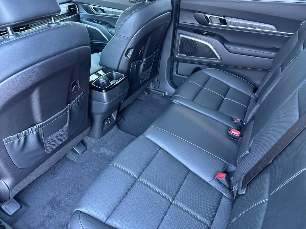 new 2025 Kia Telluride car, priced at $44,300