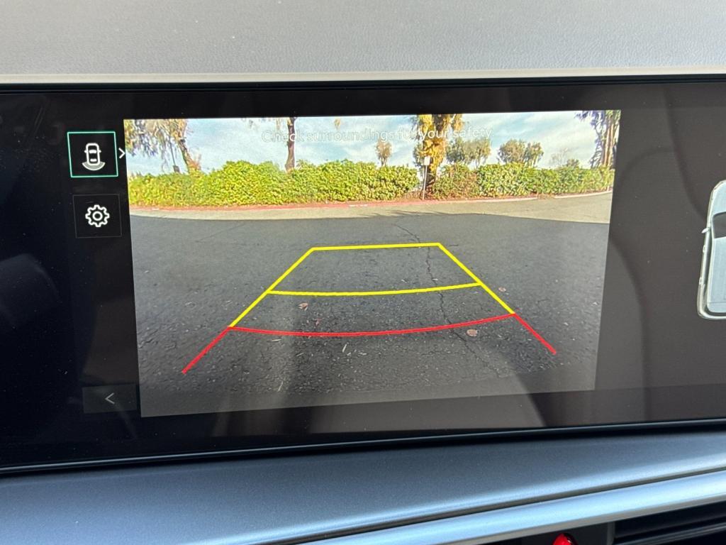 new 2026 Kia Sorento Hybrid car, priced at $40,780