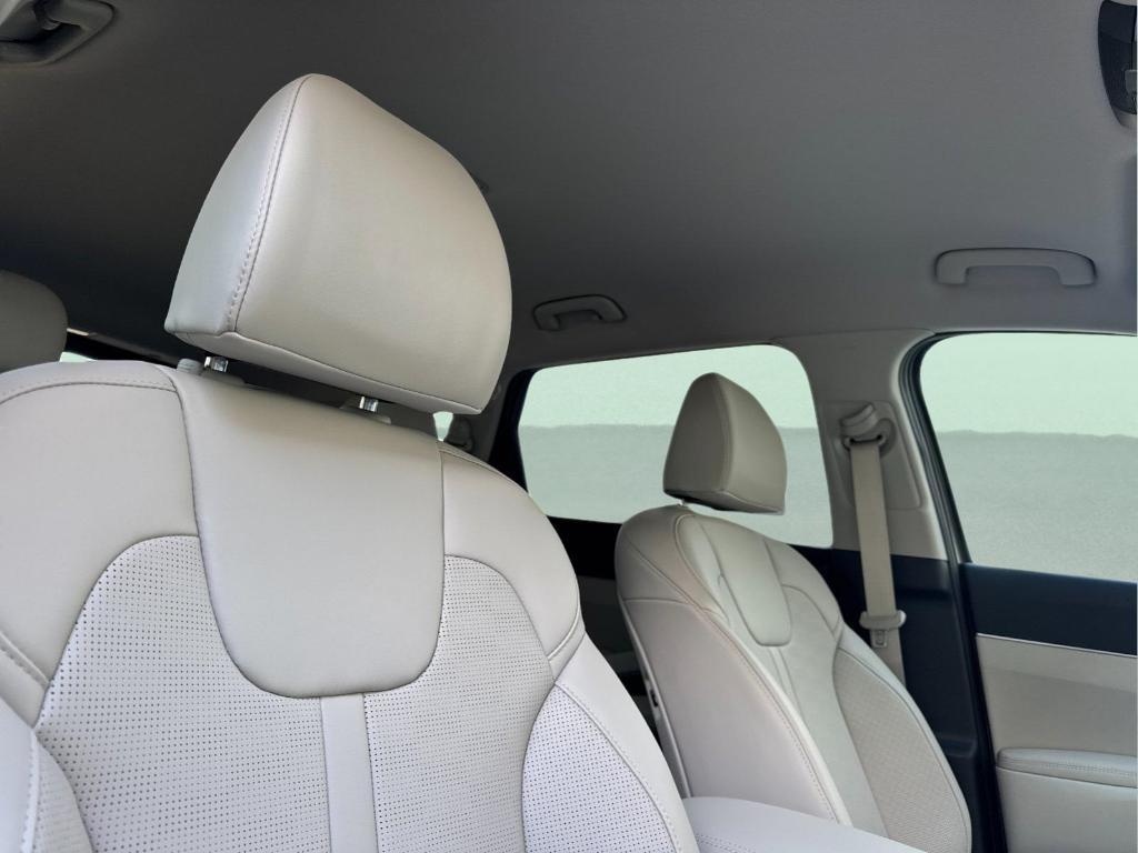 new 2026 Kia Sorento Hybrid car, priced at $40,780