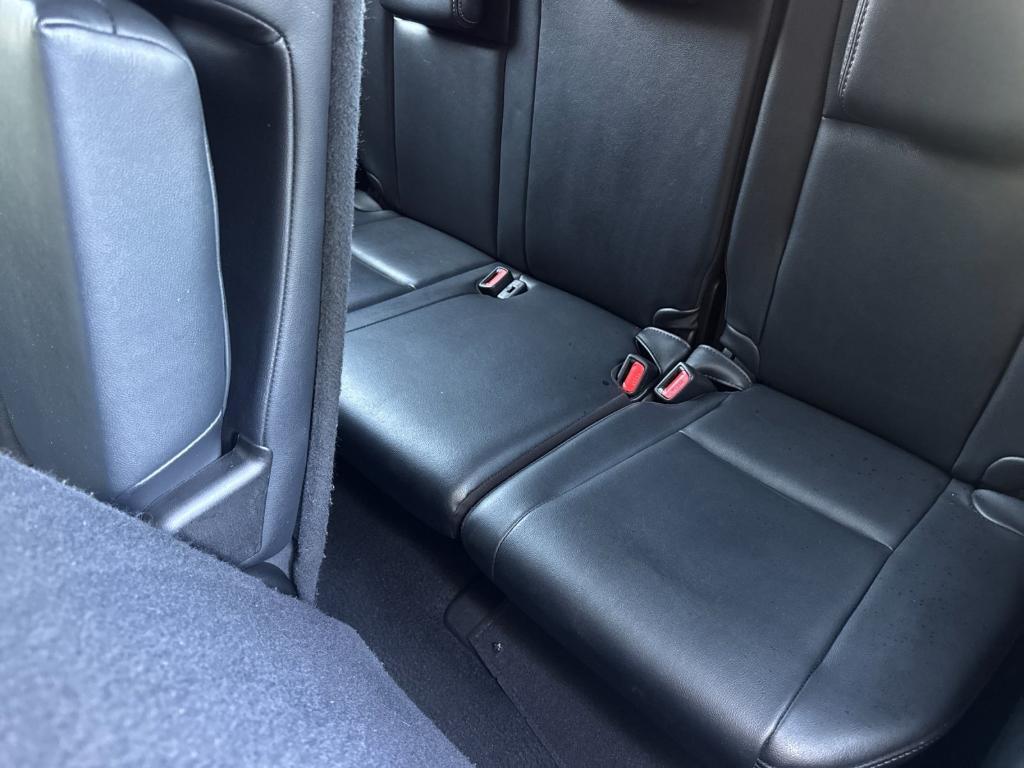 used 2018 Toyota Highlander car, priced at $21,995
