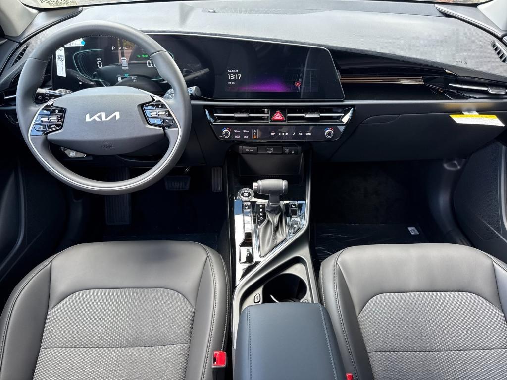 new 2025 Kia Niro car, priced at $31,575
