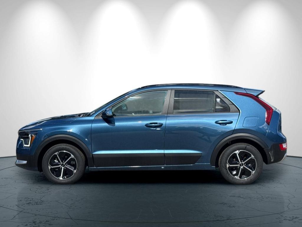 new 2025 Kia Niro car, priced at $31,575