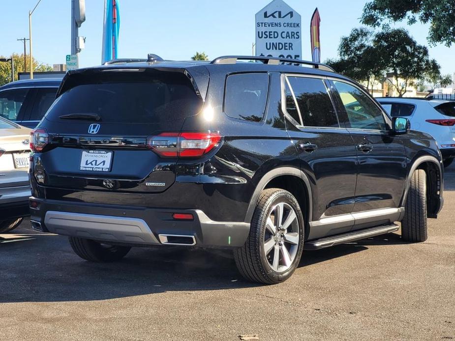 used 2023 Honda Pilot car, priced at $44,995