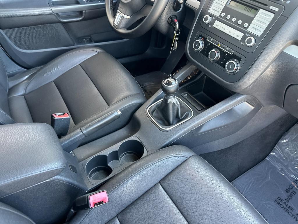 used 2010 Volkswagen Jetta car, priced at $7,777