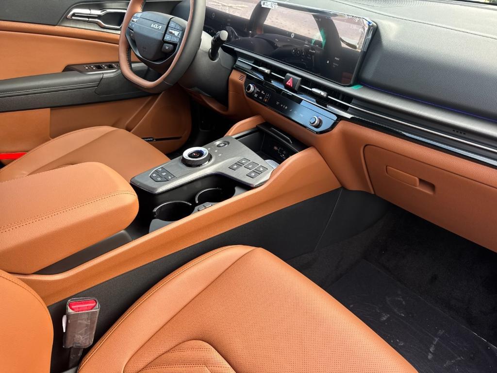 new 2026 Kia Sportage Plug-In Hybrid car, priced at $49,520