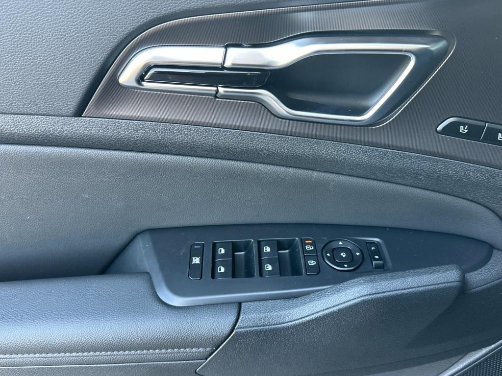 new 2026 Kia Sportage car, priced at $38,360