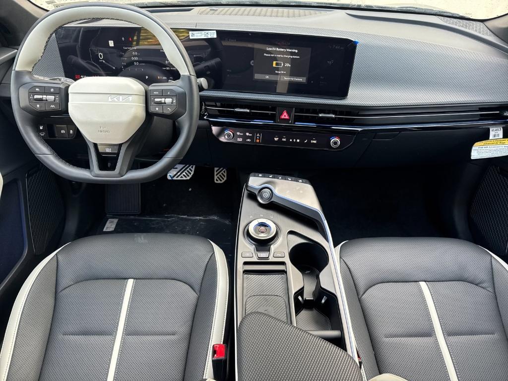new 2025 Kia EV6 car, priced at $61,075