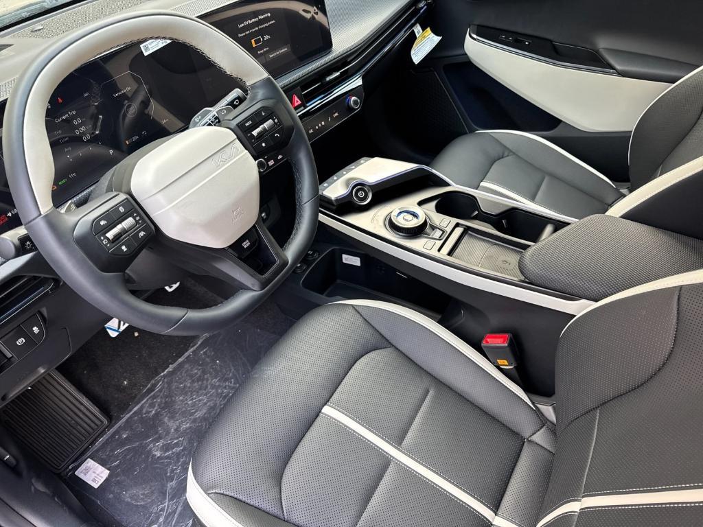 new 2025 Kia EV6 car, priced at $61,075