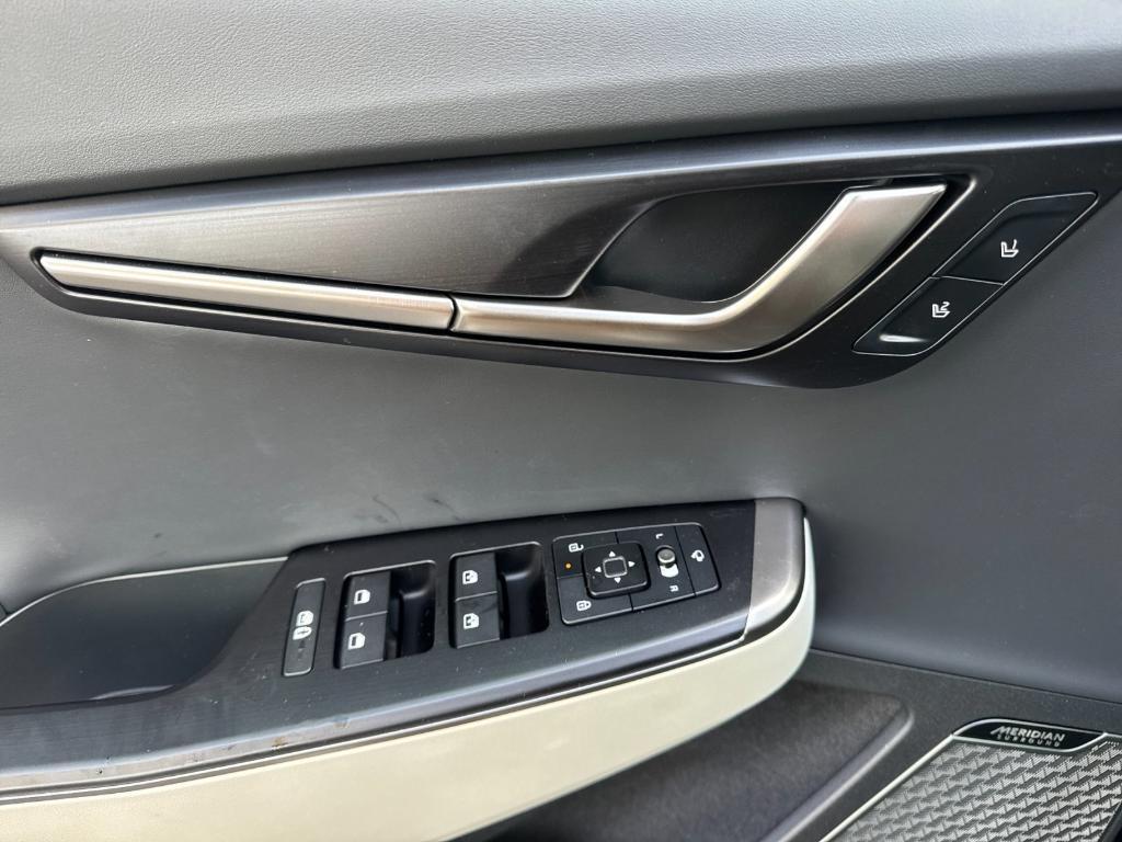 new 2025 Kia EV6 car, priced at $61,075