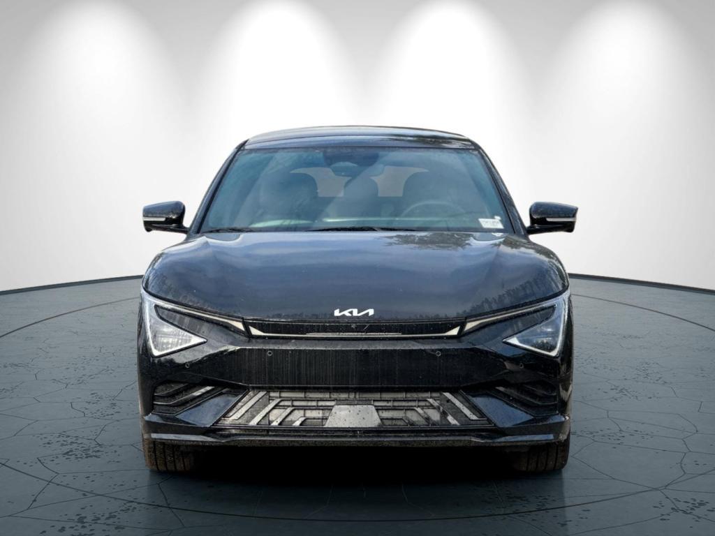 new 2025 Kia EV6 car, priced at $61,075