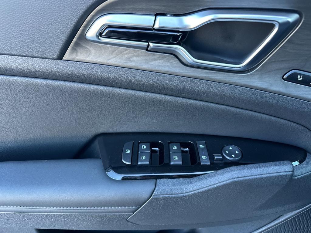new 2025 Kia Sportage Plug-In Hybrid car, priced at $46,505