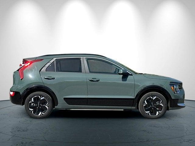 new 2025 Kia Niro EV car, priced at $33,176