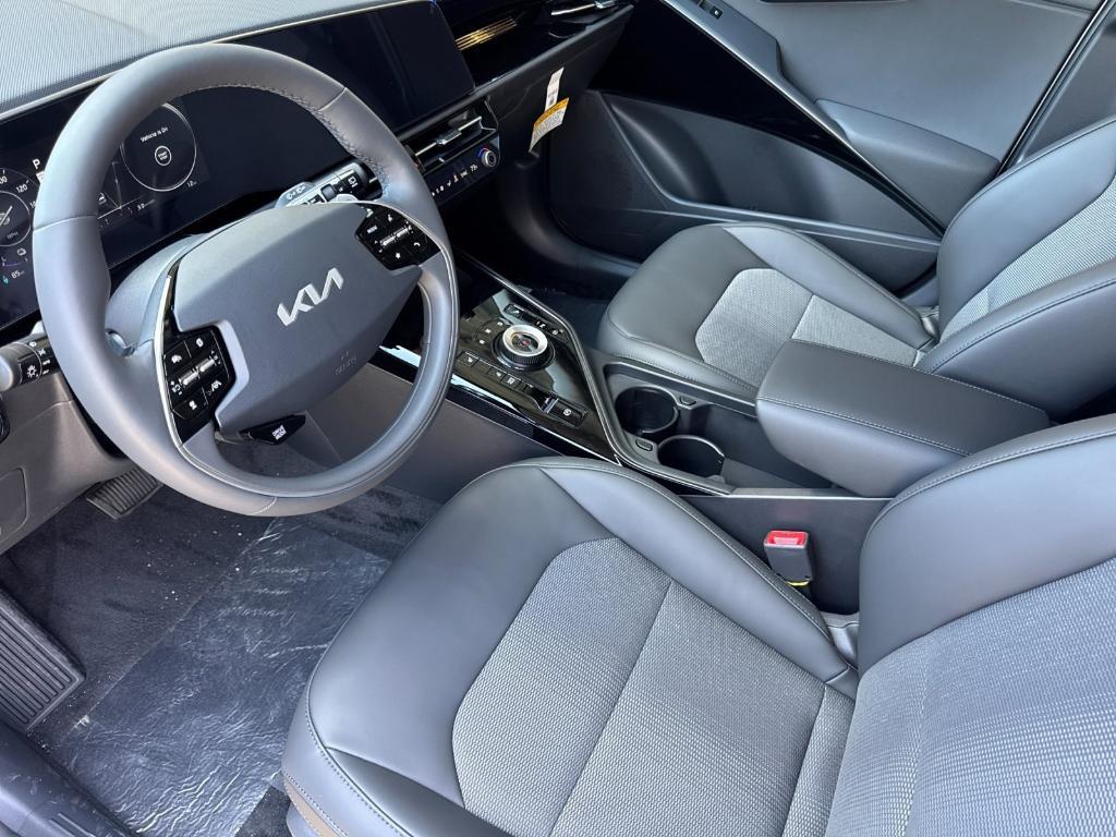 new 2025 Kia Niro EV car, priced at $42,865