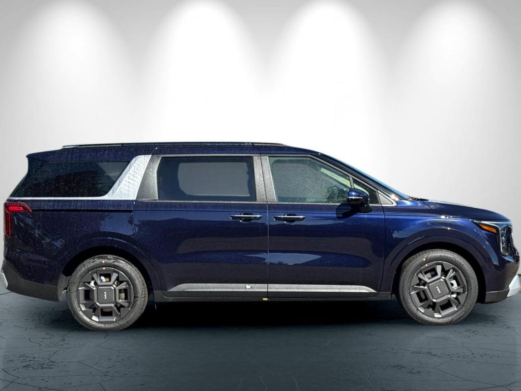 new 2026 Kia Carnival Hybrid car, priced at $44,890