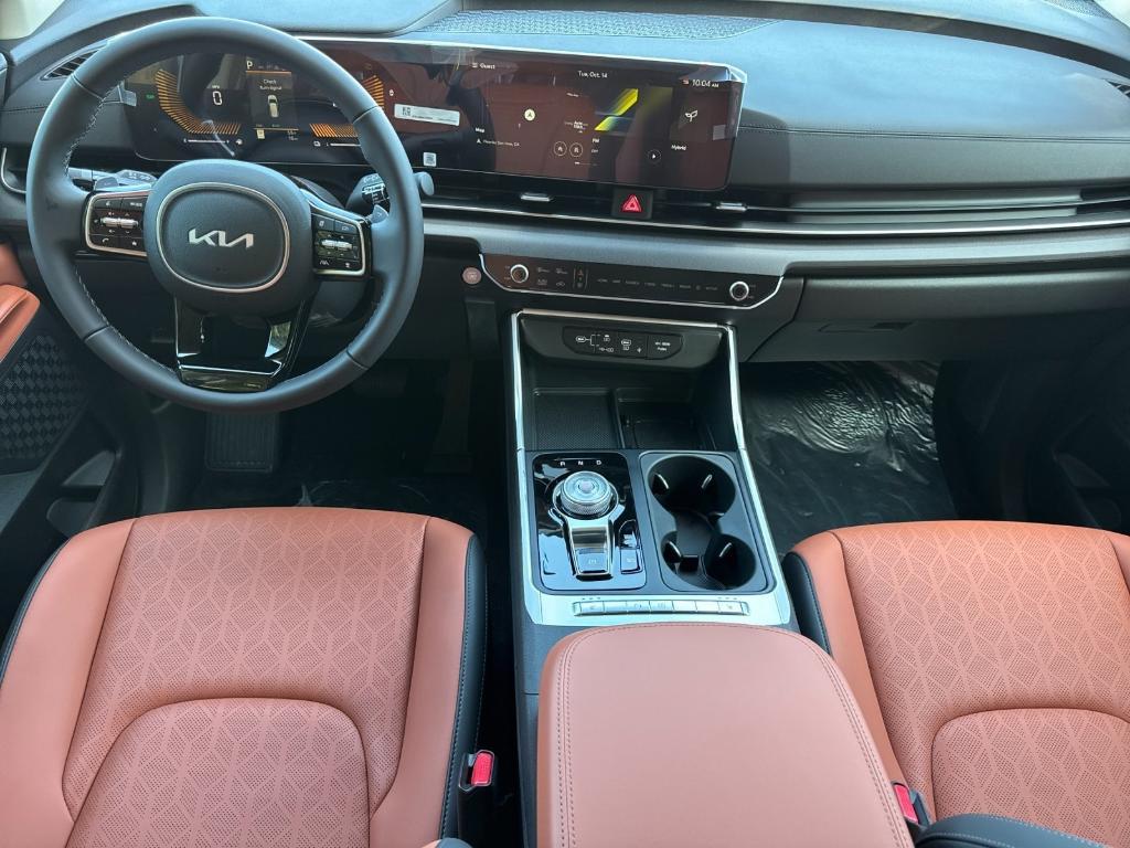 new 2026 Kia Carnival Hybrid car, priced at $44,890
