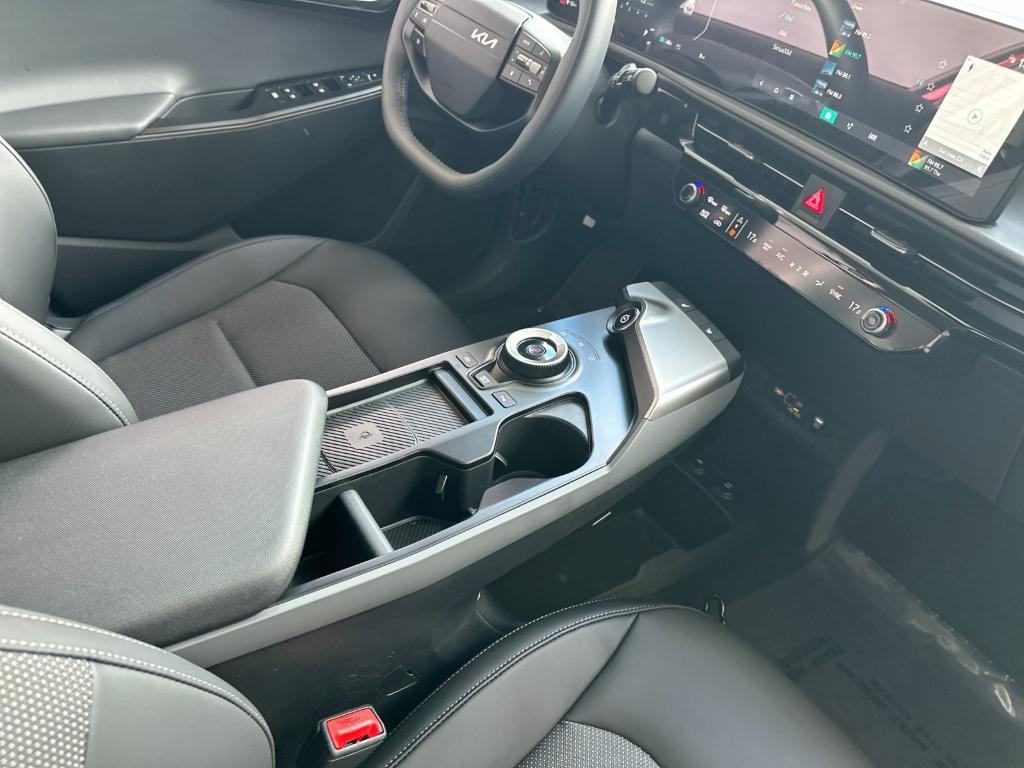 new 2025 Kia EV6 car, priced at $50,375