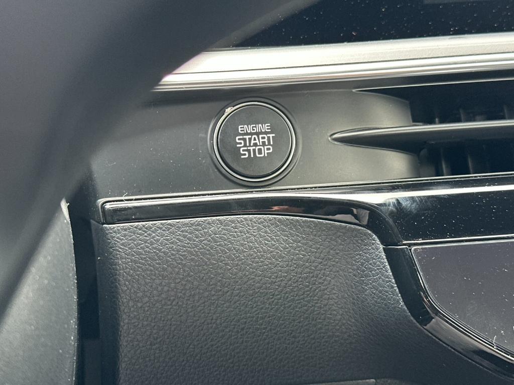 new 2025 Kia K5 car, priced at $32,310